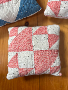 Cinnamon Pink Quilt Pillow Set (3)